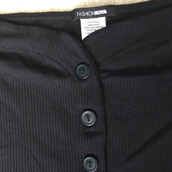 Fashion nova Long sleeve crop top - Picture 2 of 3